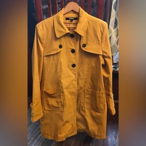 DKNY Women’s Yellow Mustard Trench Coat Size XL